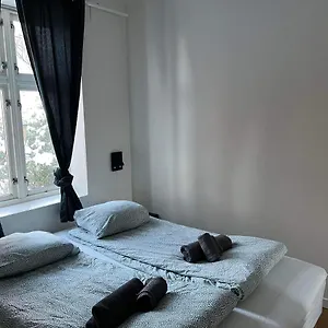 Floyen Apartment